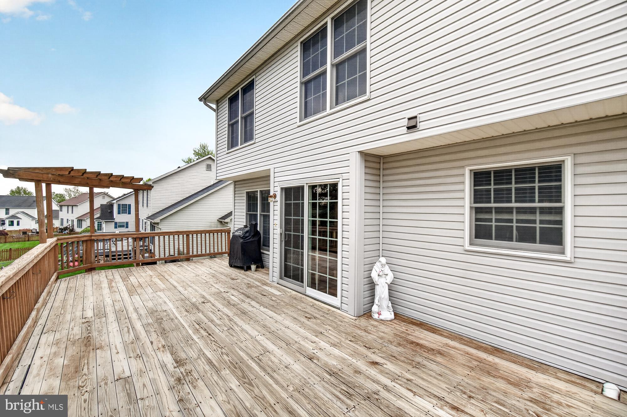 2094 East Greenleaf Drive Frederick, MD 21702 - Photo 34 of 38