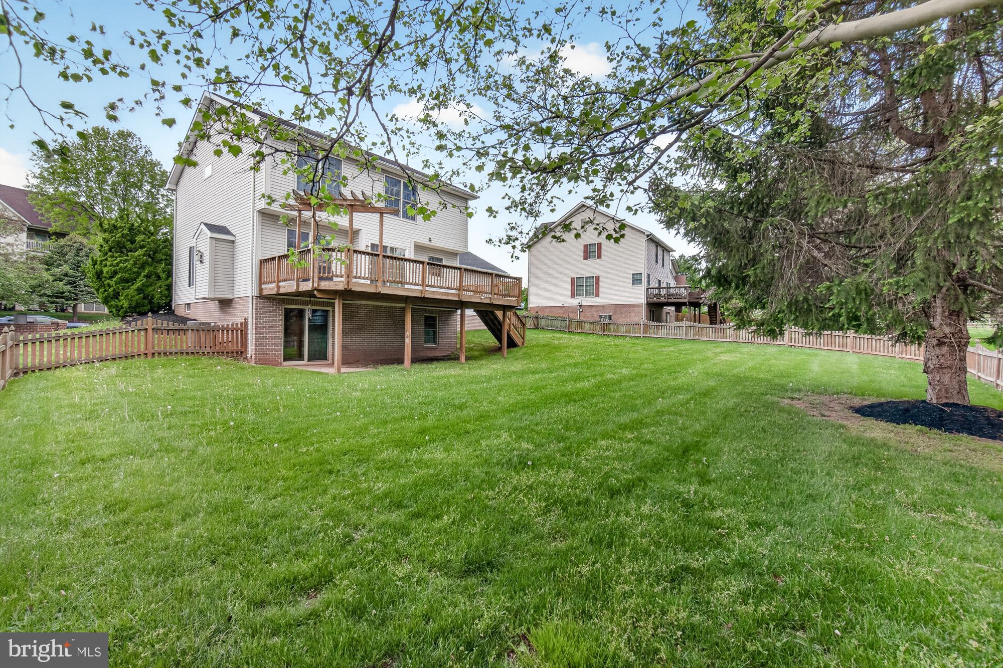 2094 East Greenleaf Drive Frederick, MD 21702 - Photo 37 of 38