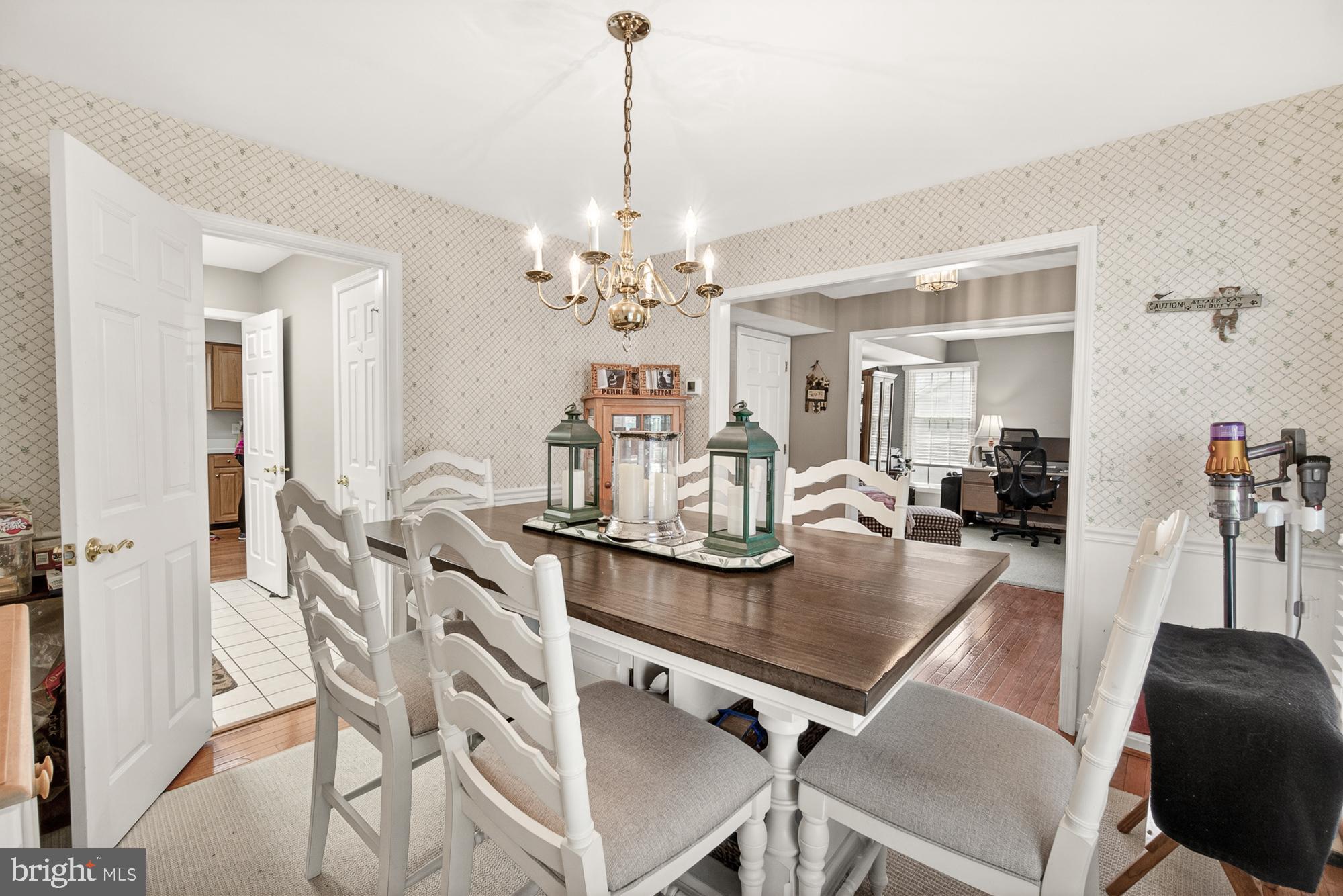 2094 East Greenleaf Drive Frederick, MD 21702 - Photo 9 of 38