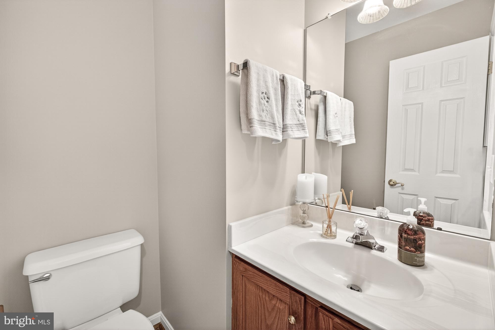 2094 East Greenleaf Drive Frederick, MD 21702 - Photo 10 of 38