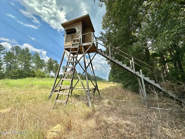 $4,420,000 | 6145 Dry Grove Road, Terry, MS 39170