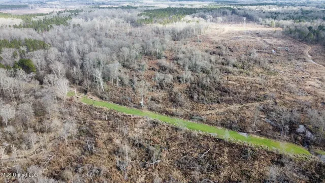 $3,879,000 | 6145 Dry Grove Road, Terry, MS 39170