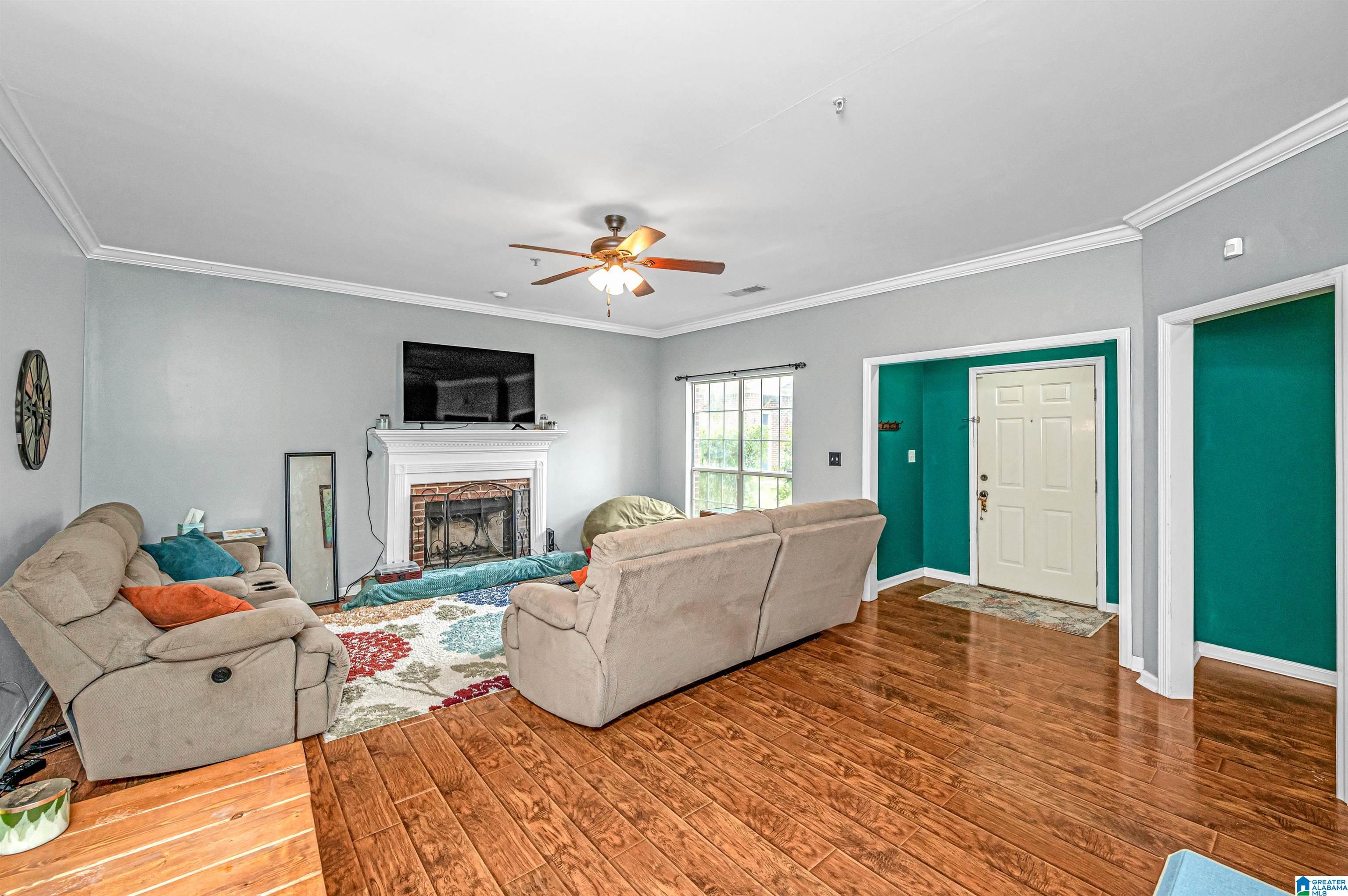 140 Timberleaf Circle Alabaster, AL 35007 - Photo 7 of 30