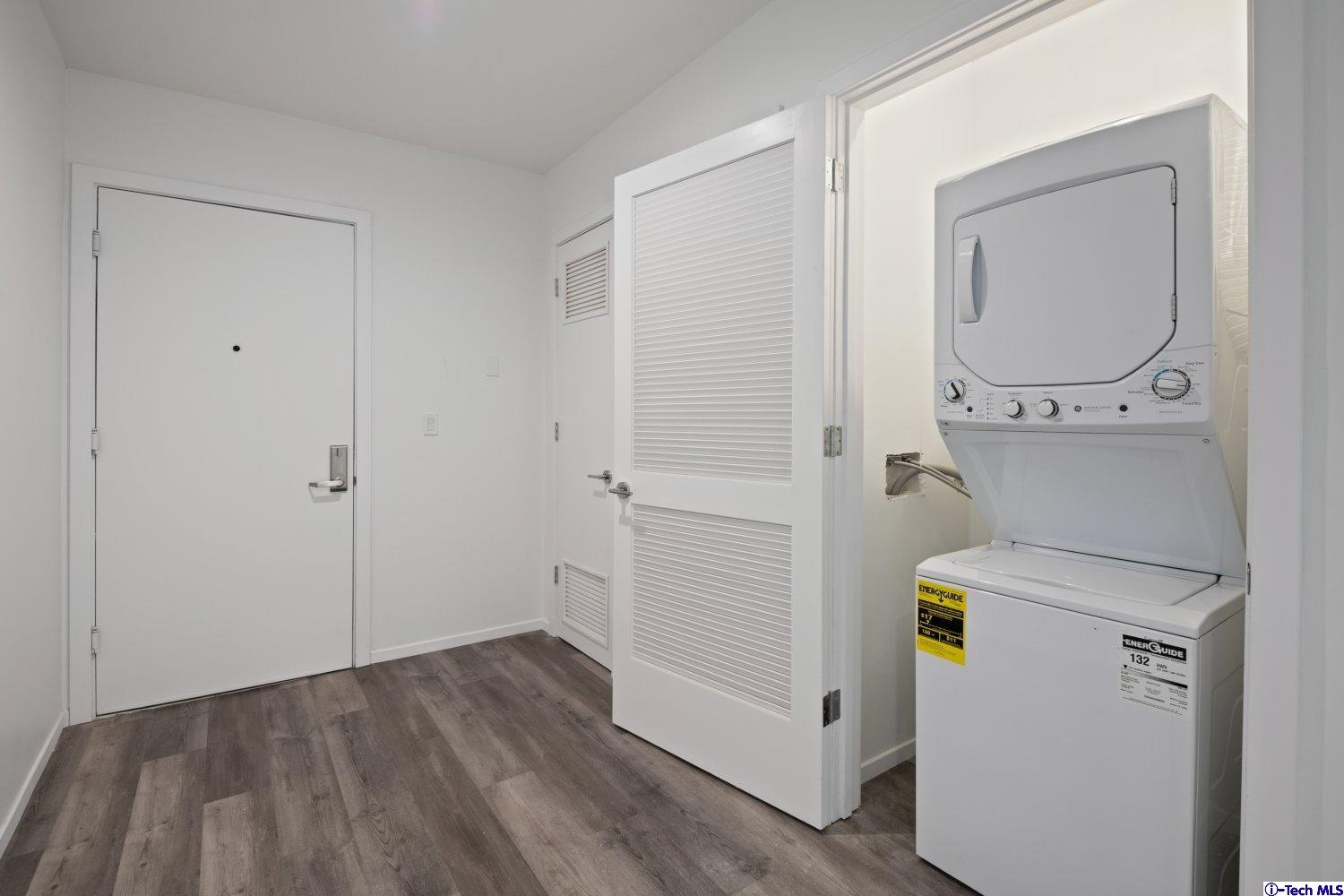 7064 Greeley Street, Unit 101 Tujunga, CA 91042 - Photo 32 of 37 a view of storage room