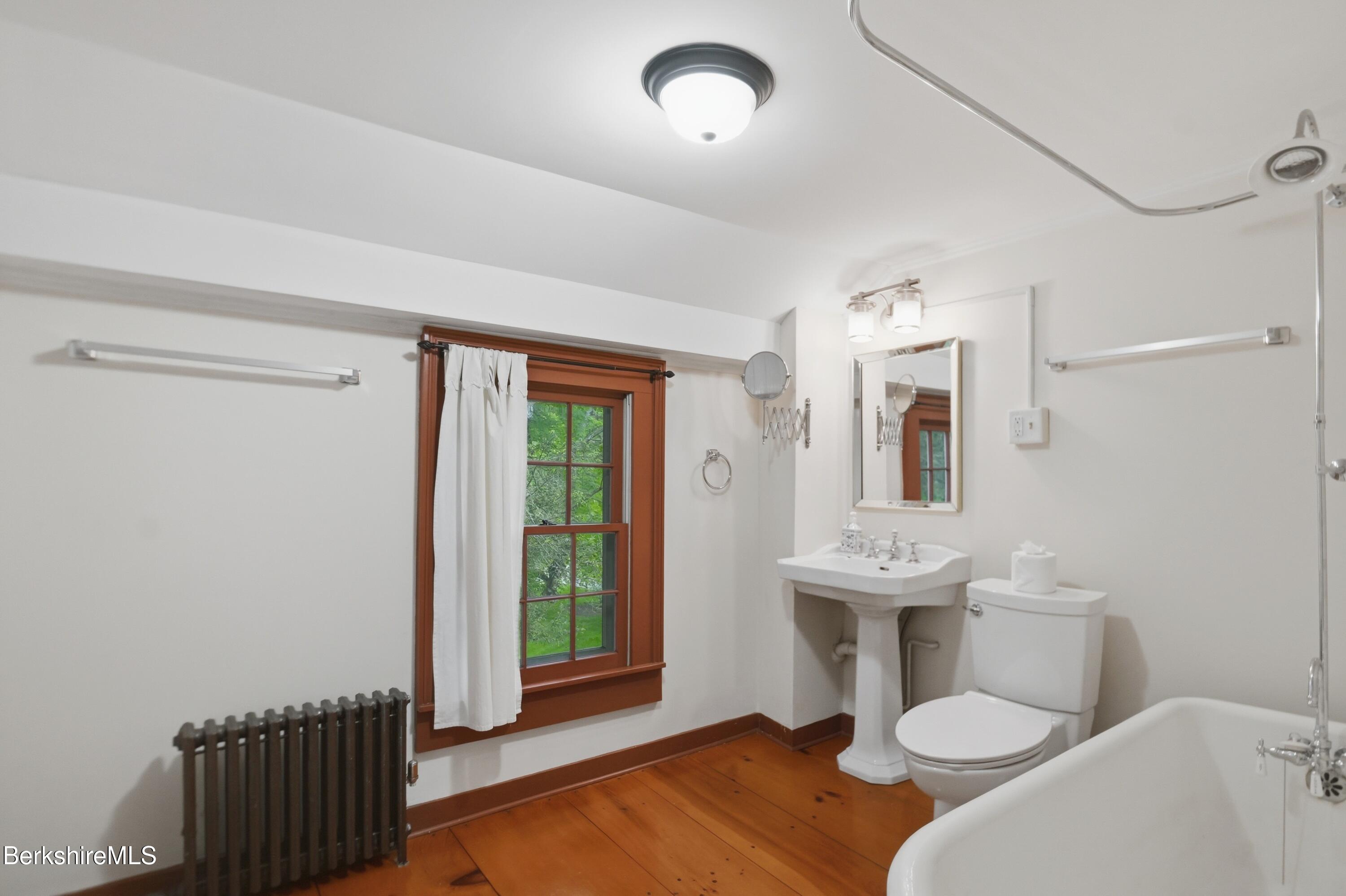 4 Stockbridge Road West Stockbridge, MA 01266 - Photo 67 of 94 Full Bath