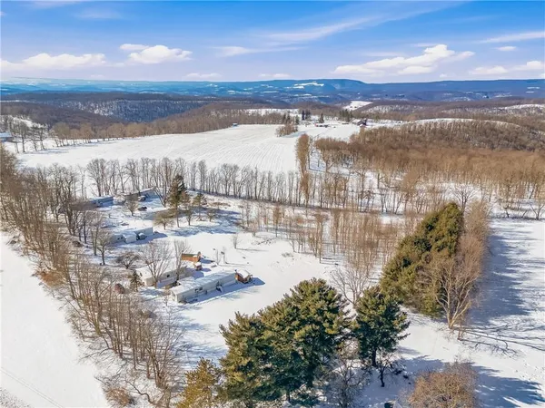 $199,900 | 108 Foster Lane, Markleton, PA 15551