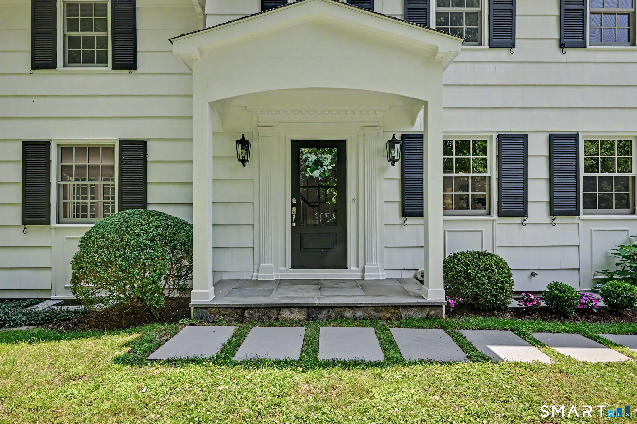 148 West Hills Road New Canaan, CT 06840 - Photo 2 of 40
