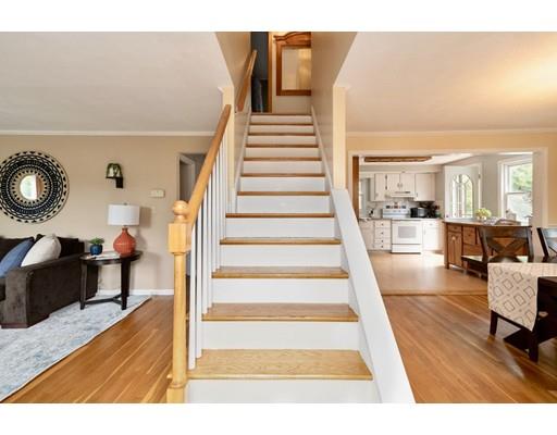 77 Old Andover Road North Reading, MA 01864 - Photo 4 of 40 Gallery Image 4