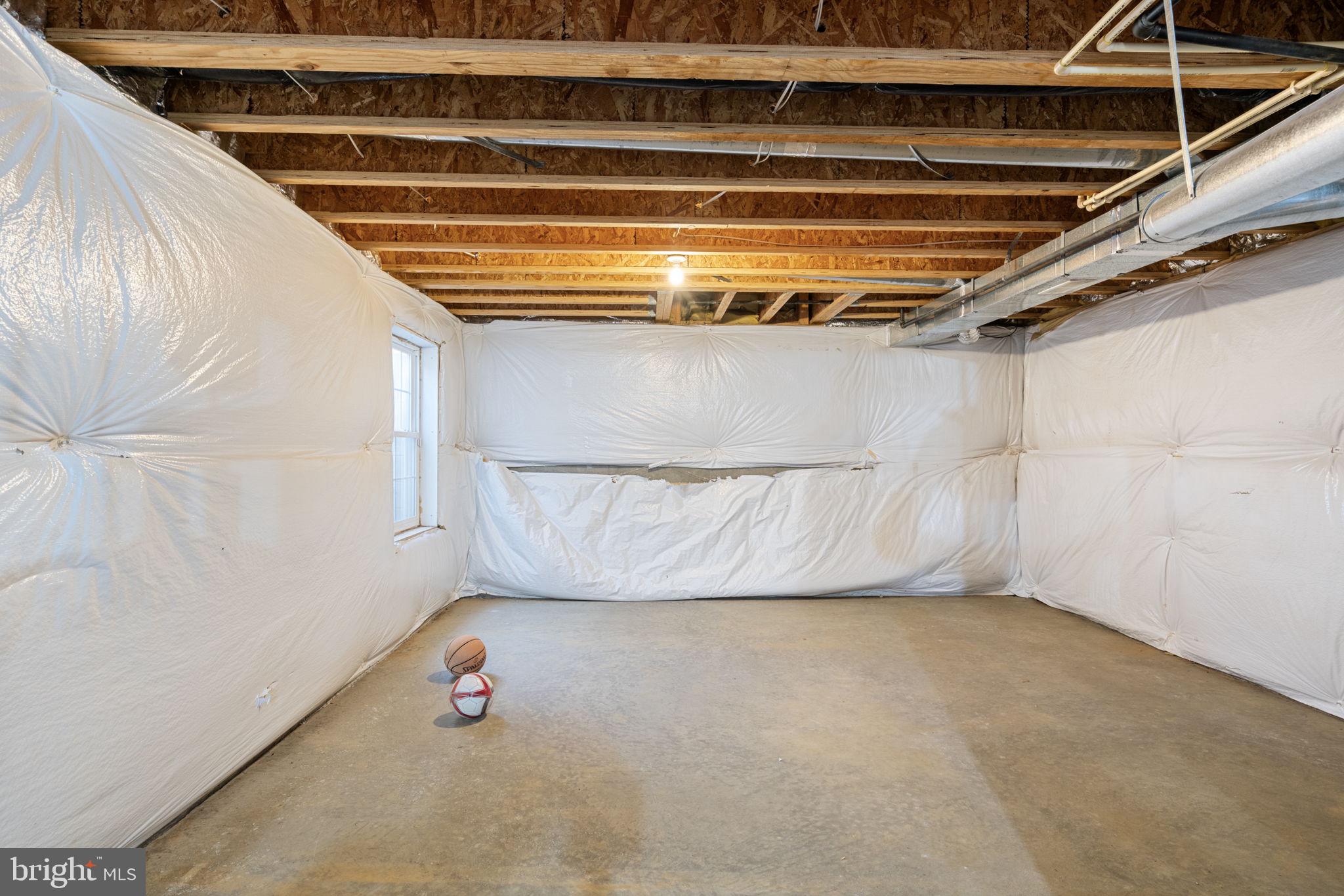 4016 Sapling Way Triangle, VA 22172 - Photo 47 of 56 a view of entryway