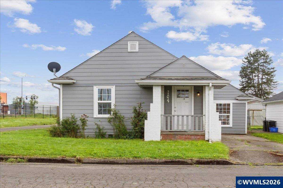 704 Southwest 16th Avenue Albany, OR 97321 - Photo 30 of 35