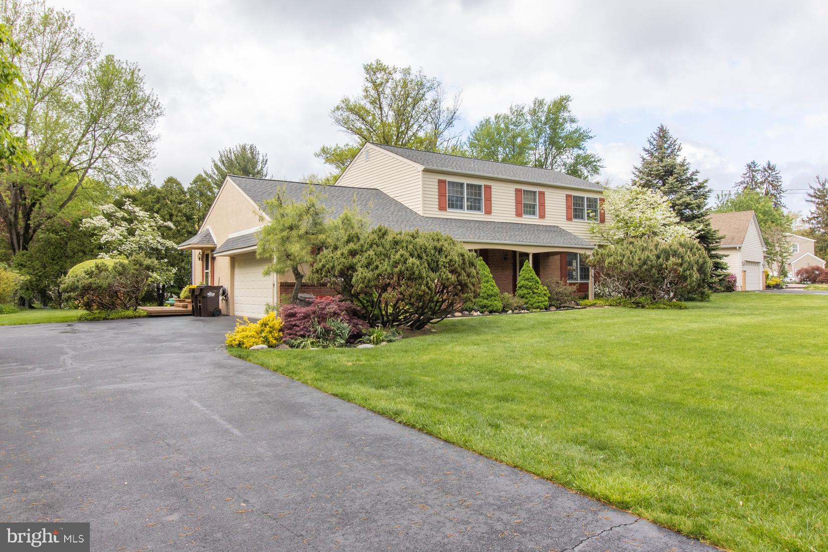 912 Rutledge Avenue Horsham, PA 19044 - Photo 3 of 50 Gallery Image 3
