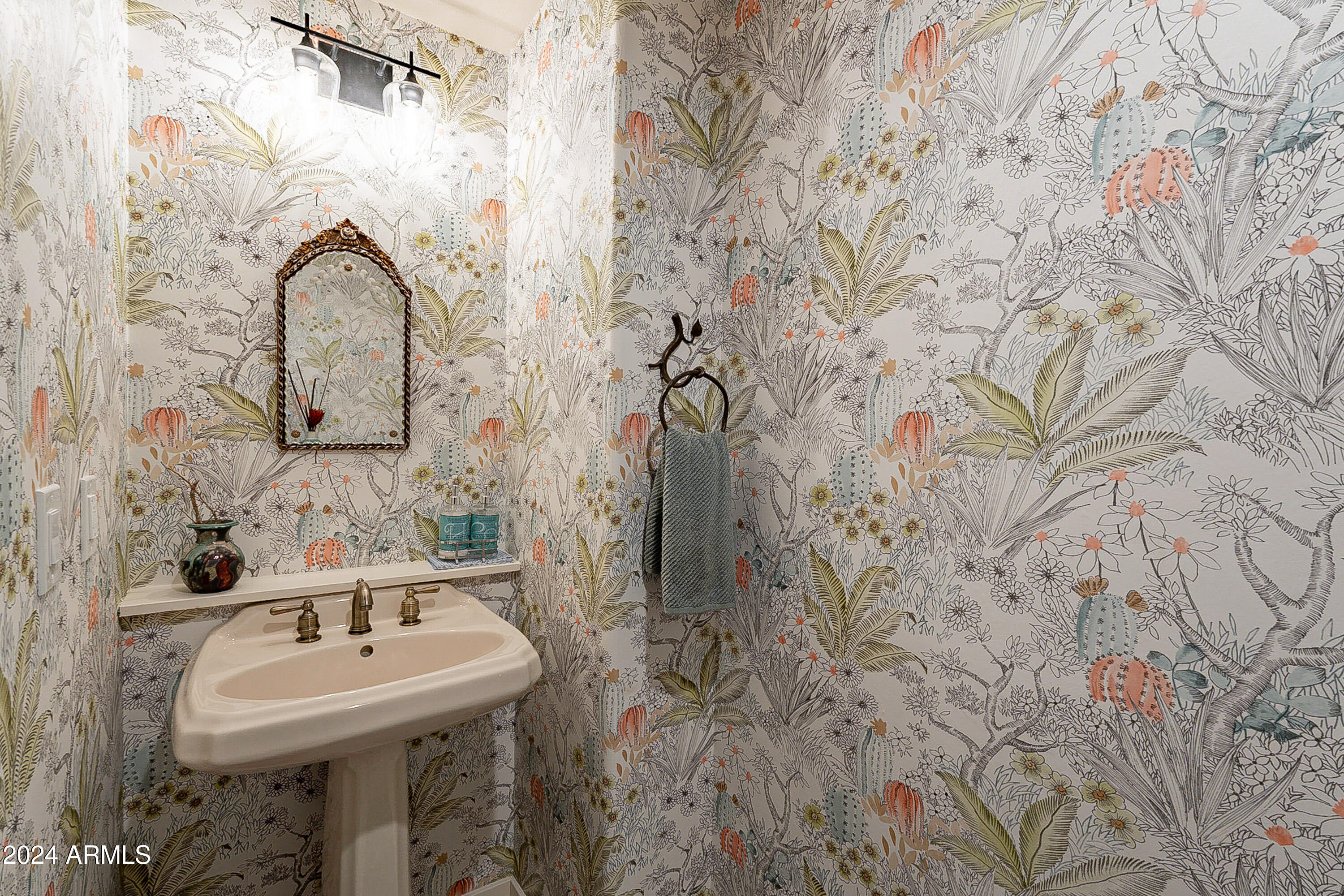 36601 North Mule Train Road, Unit B14 Carefree, AZ 85377 - Photo 26 of 67 Powder room