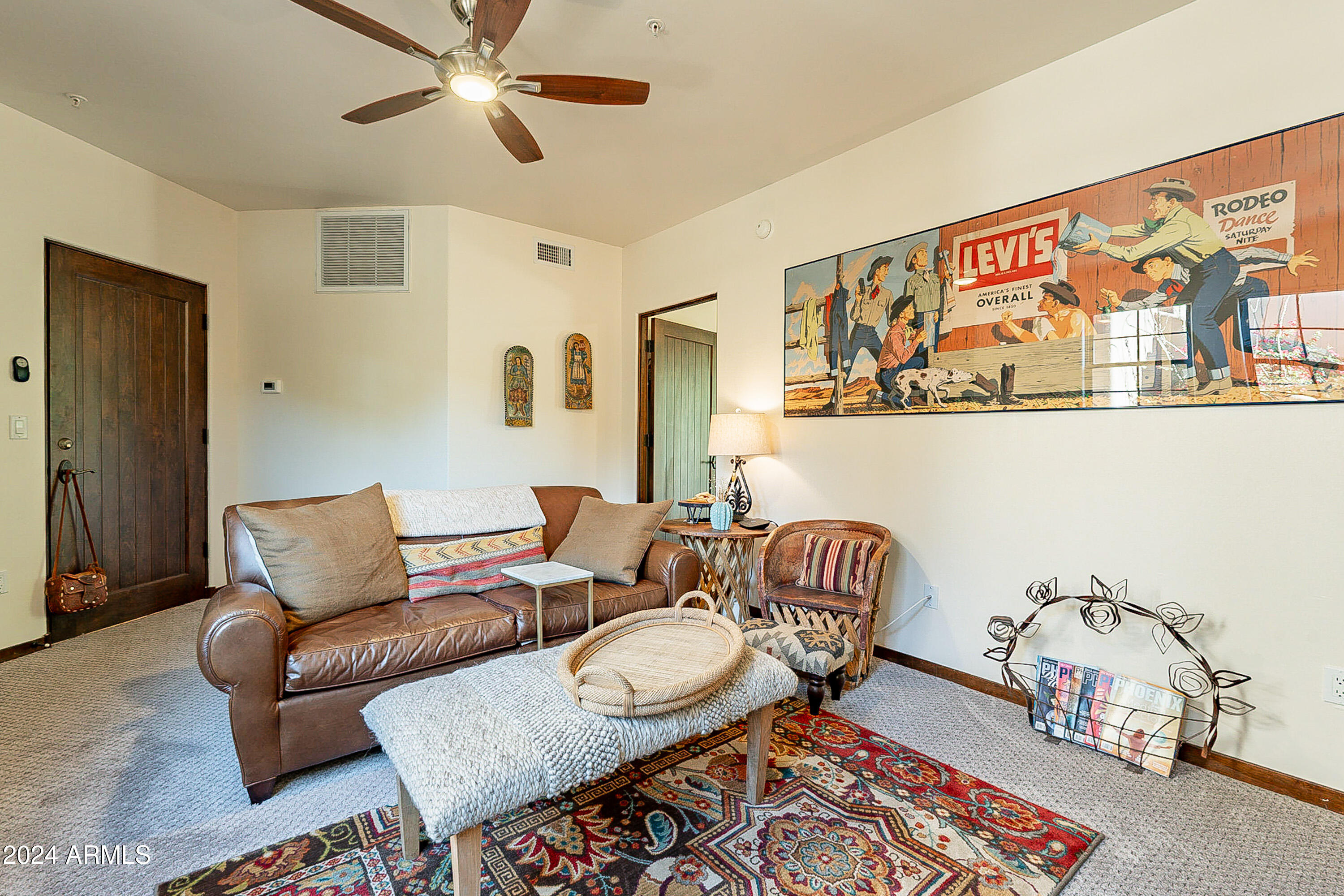 36601 North Mule Train Road, Unit B14 Carefree, AZ 85377 - Photo 40 of 67 Junior suite flex room