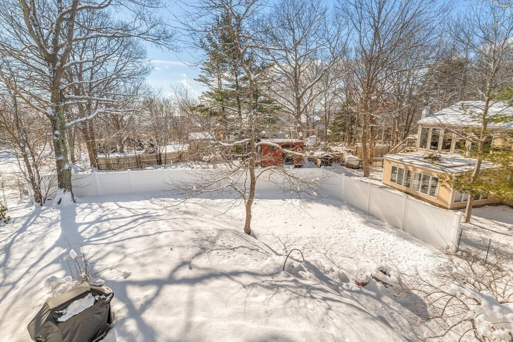 12 Oxford Road, Unit 2 Gloucester, MA 01930 - Photo 27 of 33