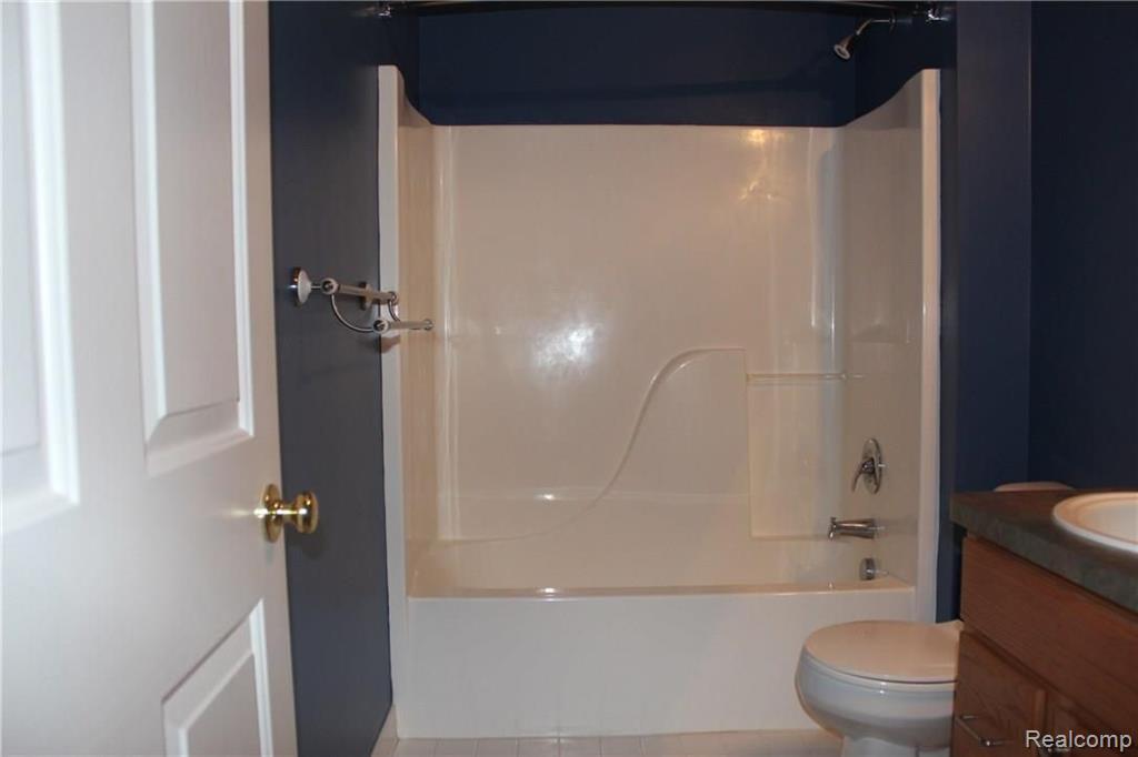 348 Filmore Street, Unit 142 Canton, MI 48188 - Photo 13 of 28