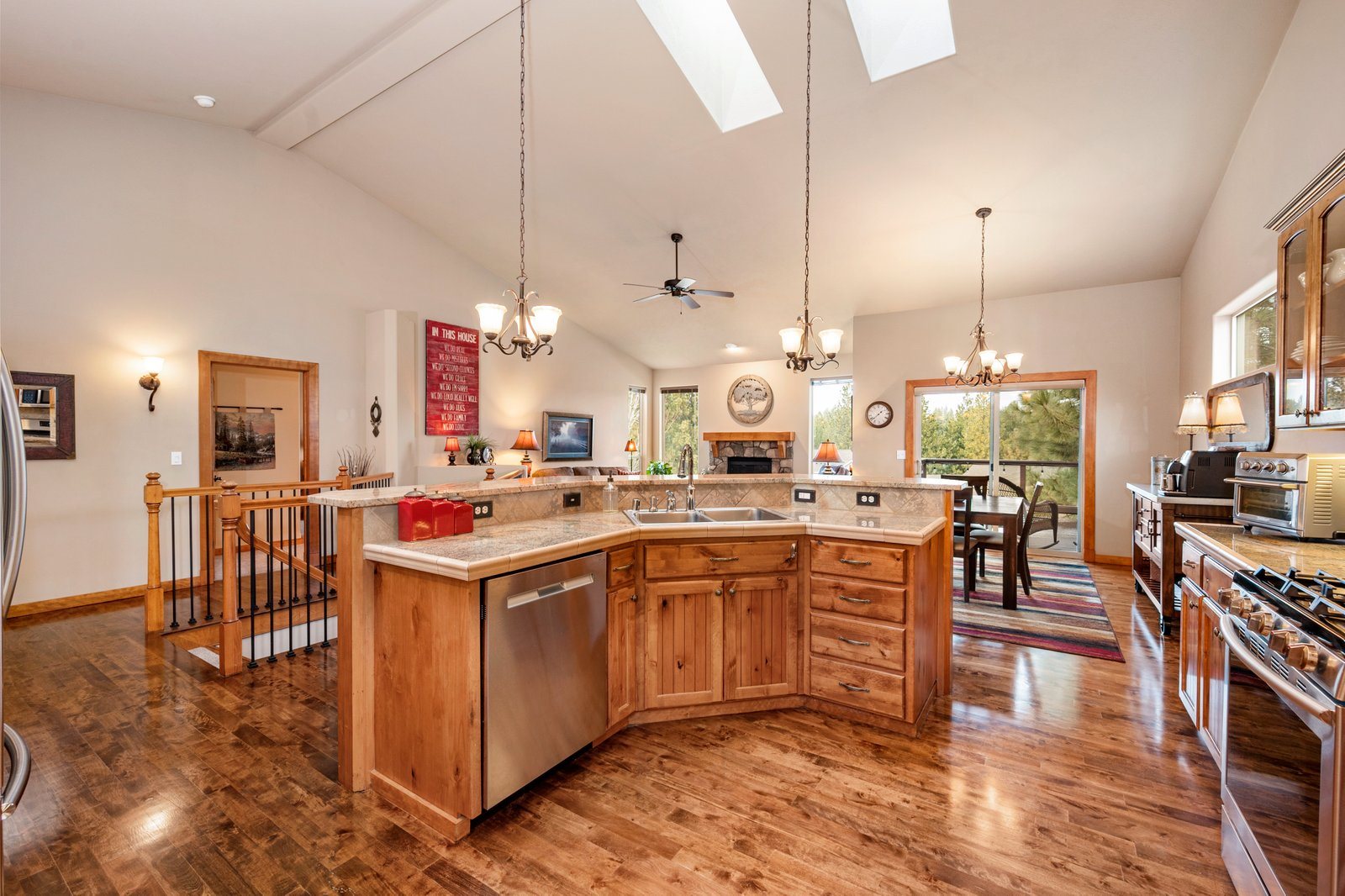 11205 East Rimrock Lane Spokane Valley, WA 99206 - Photo 11 of 36 Gallery Image 11