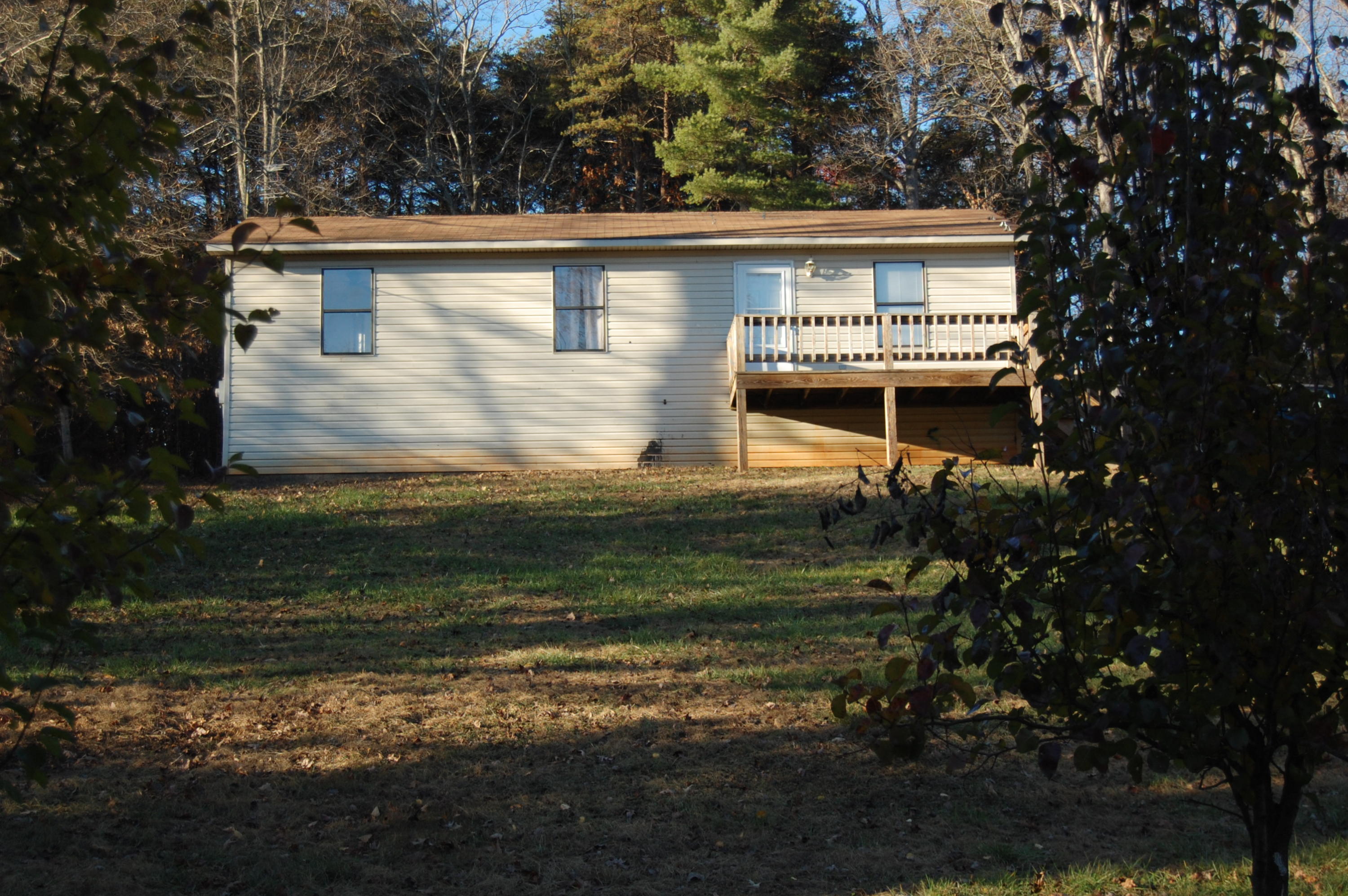 1272 Old Barn Road Moneta, VA 24121 - Photo 1 of 12 Front of home
