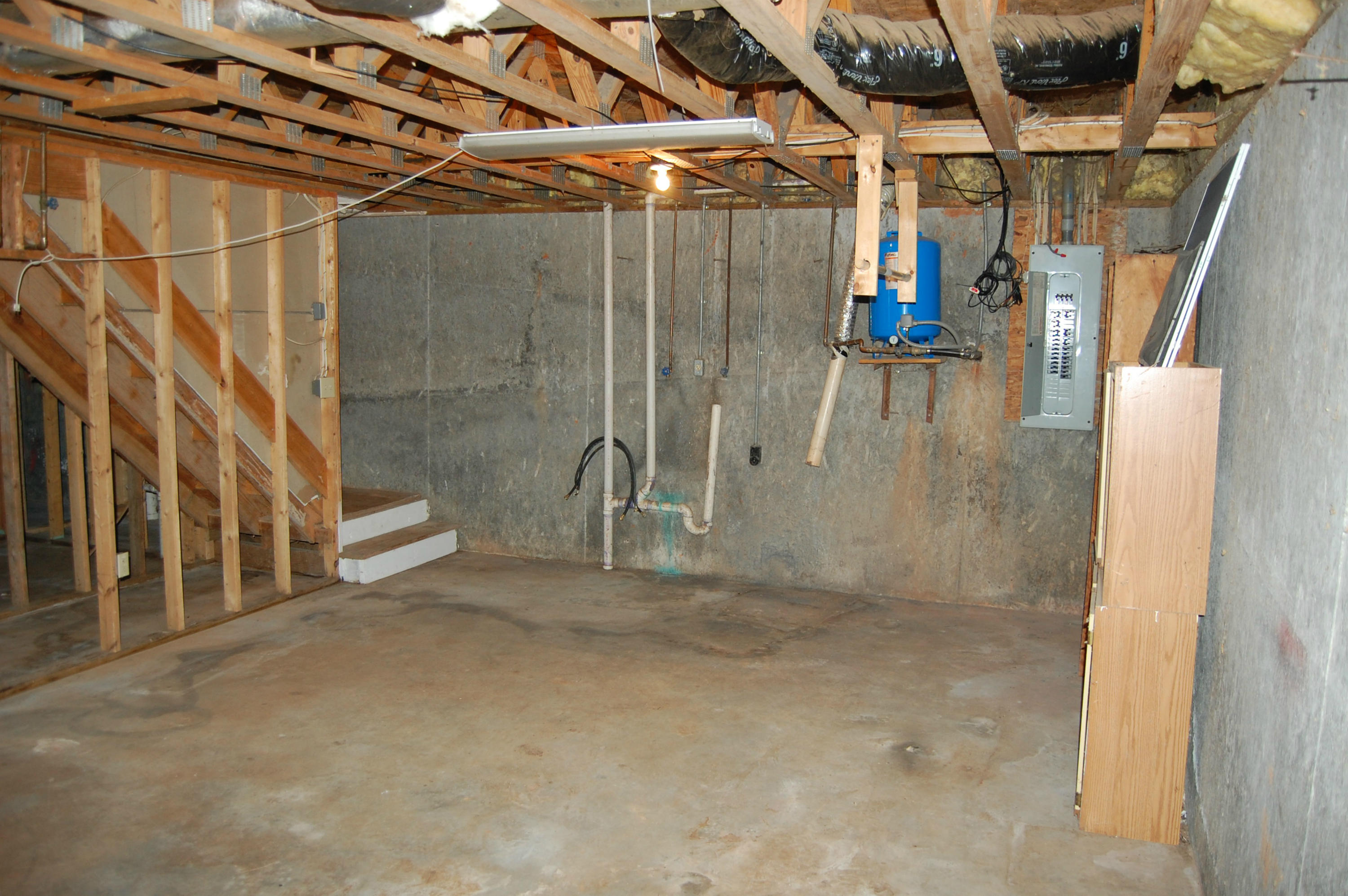 1272 Old Barn Road Moneta, VA 24121 - Photo 10 of 12 Unfinished L/L Plumped for 3rd BA