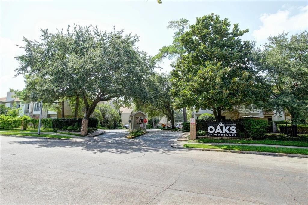 2100 Tanglewilde Street, Unit 702 Houston, TX 77063 - Photo 19 of 19 Oaks of Woodlake Entrance - 24 Hour Manned Gate
