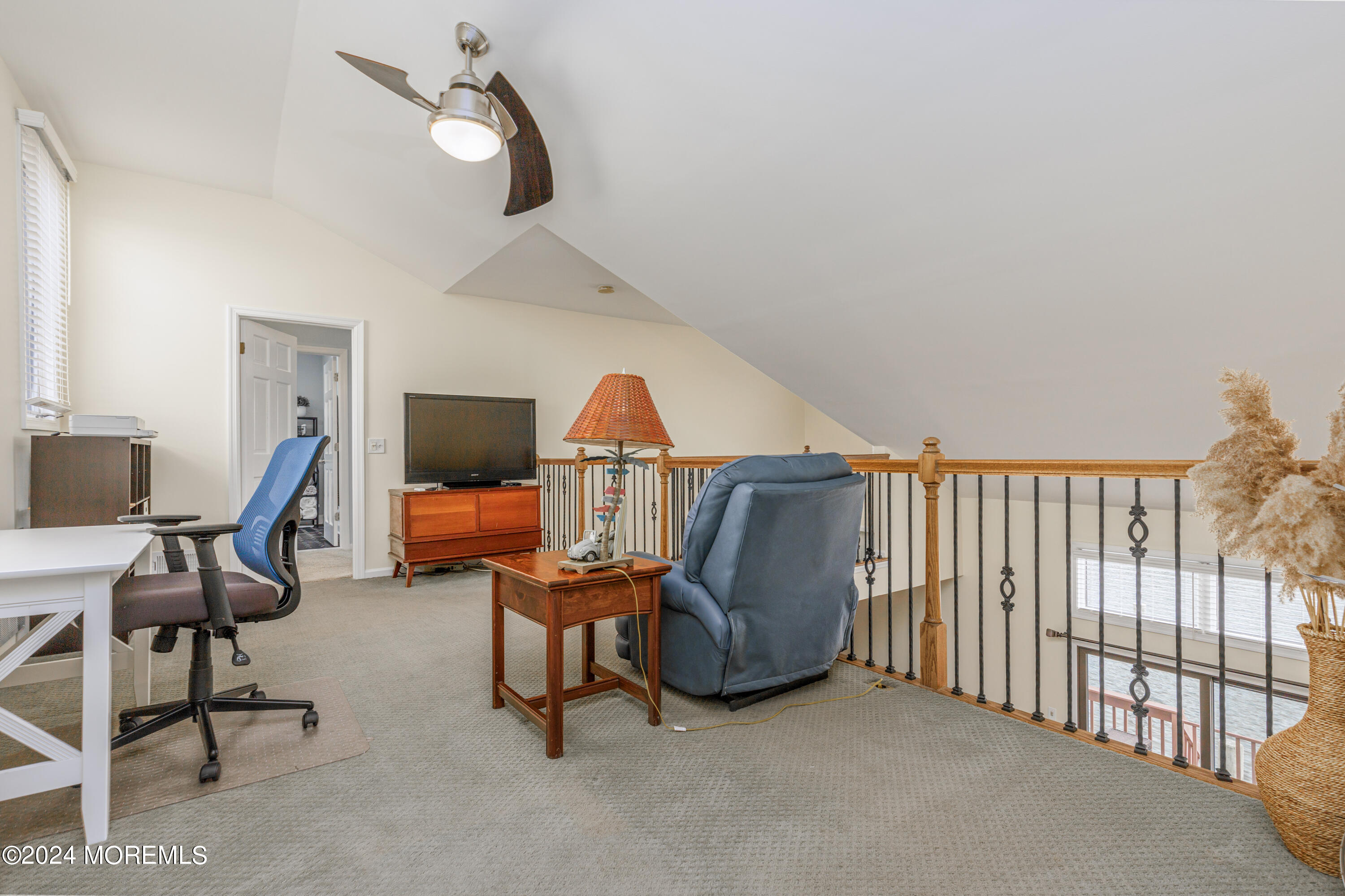 2 Sea Point Drive Point Pleasant, NJ 08742 - Photo 21 of 37 a living room with furniture