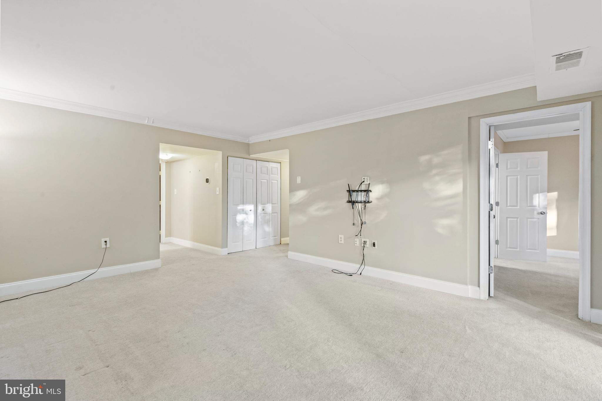 1522 Northgate Square, Unit 2A Reston, VA 20190 - Photo 11 of 37 Gallery Image 11