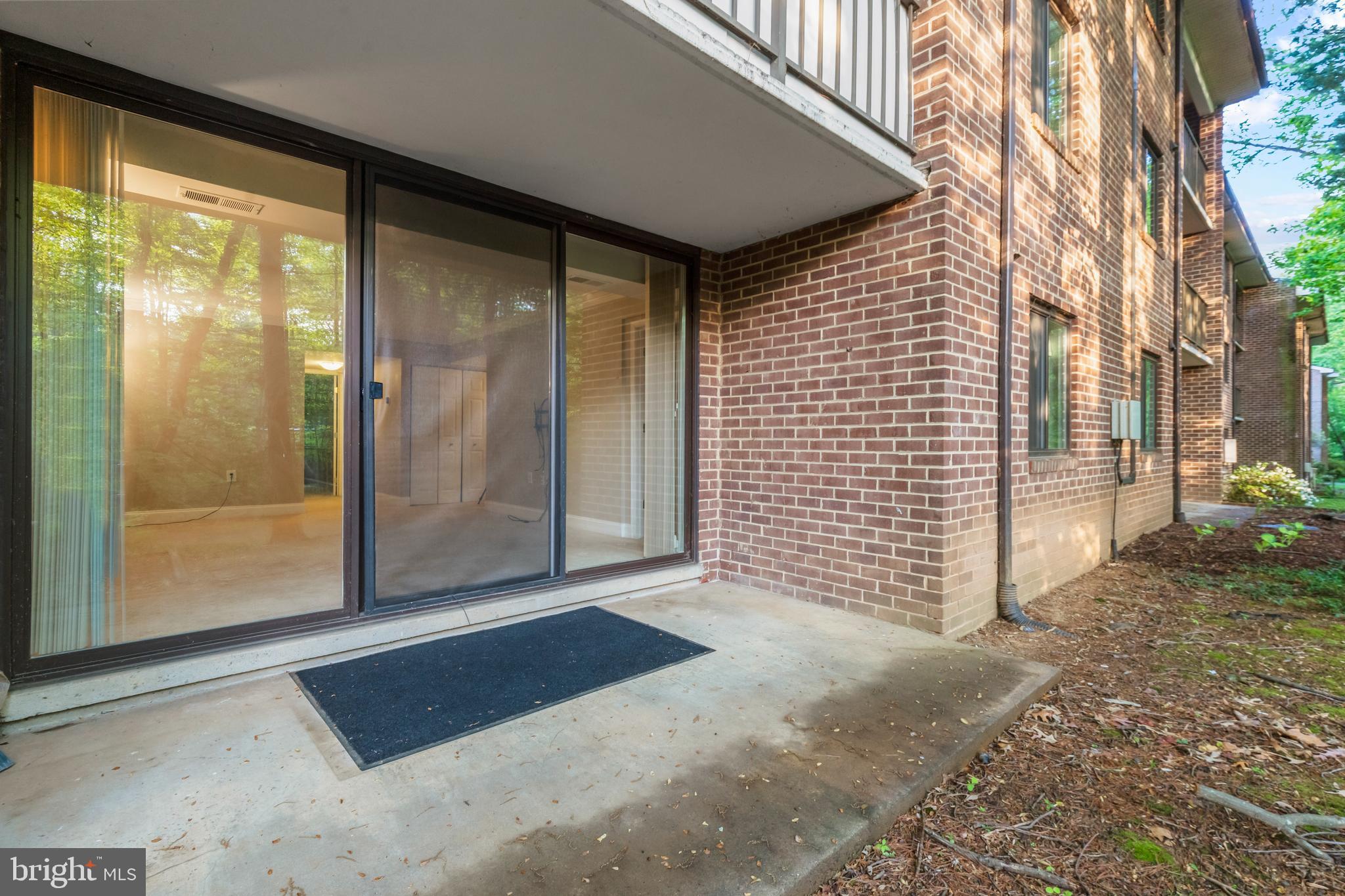 1522 Northgate Square, Unit 2A Reston, VA 20190 - Photo 24 of 37 Gallery Image 24