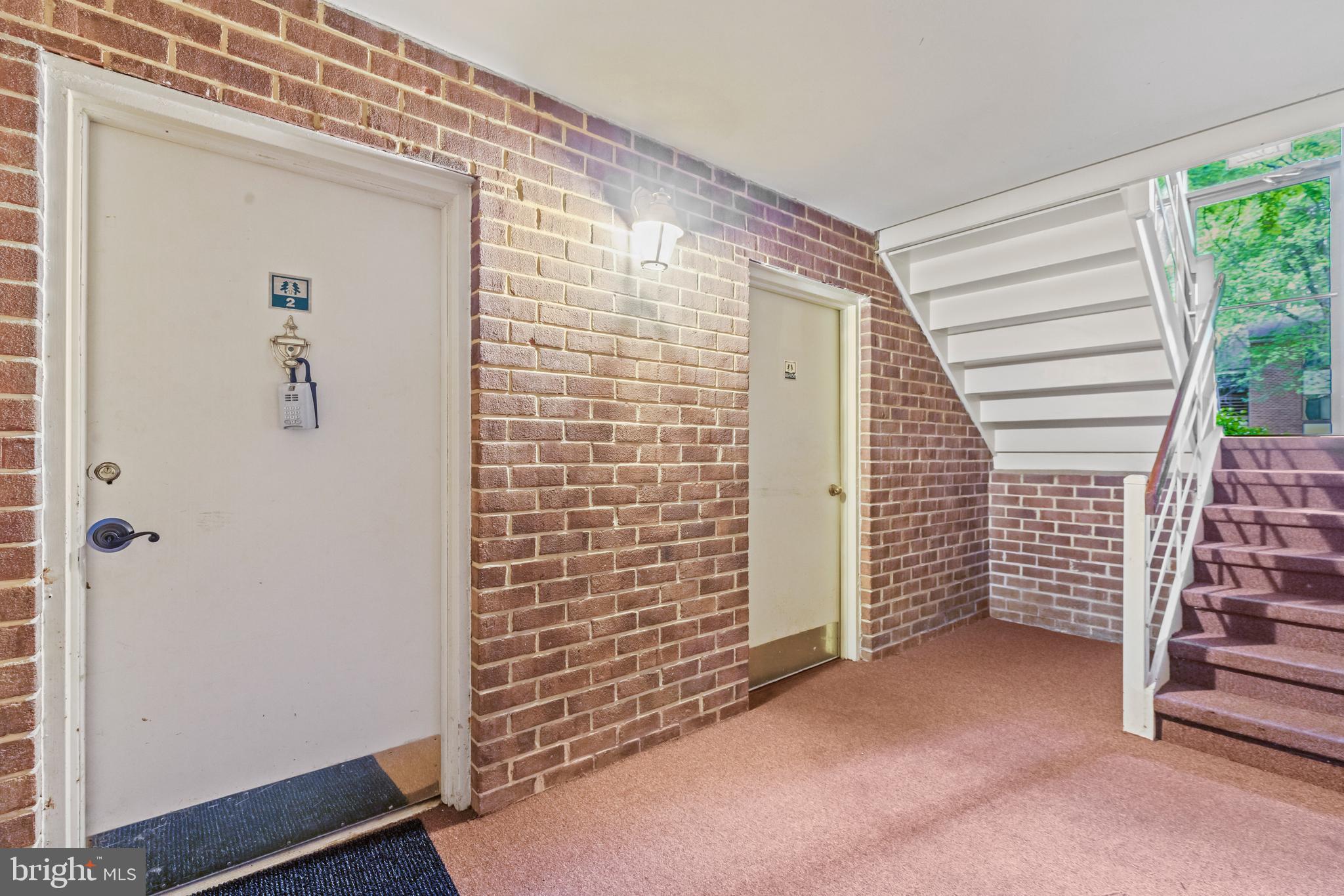 1522 Northgate Square, Unit 2A Reston, VA 20190 - Photo 28 of 37 Gallery Image 28