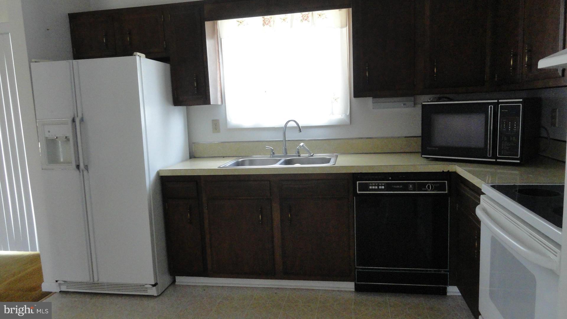 17103 Spielman Road Fairplay, MD 21733 - Photo 6 of 23 Kitchen