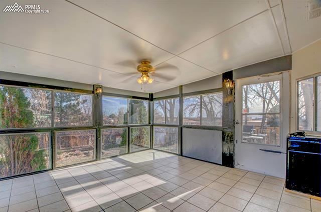 1725 Winnebago Road Colorado Springs, CO 80915 - Photo 7 of 16