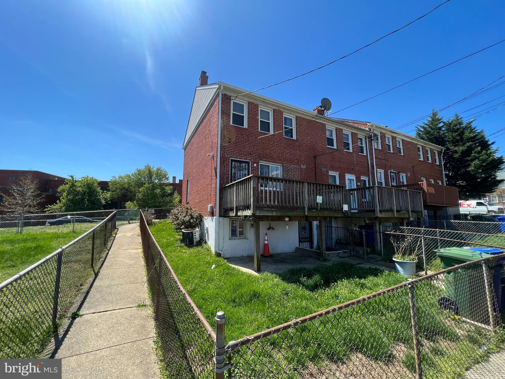 1006 Tunbridge Road Baltimore, MD 21212 - Photo 4 of 19 a view of house with front yard