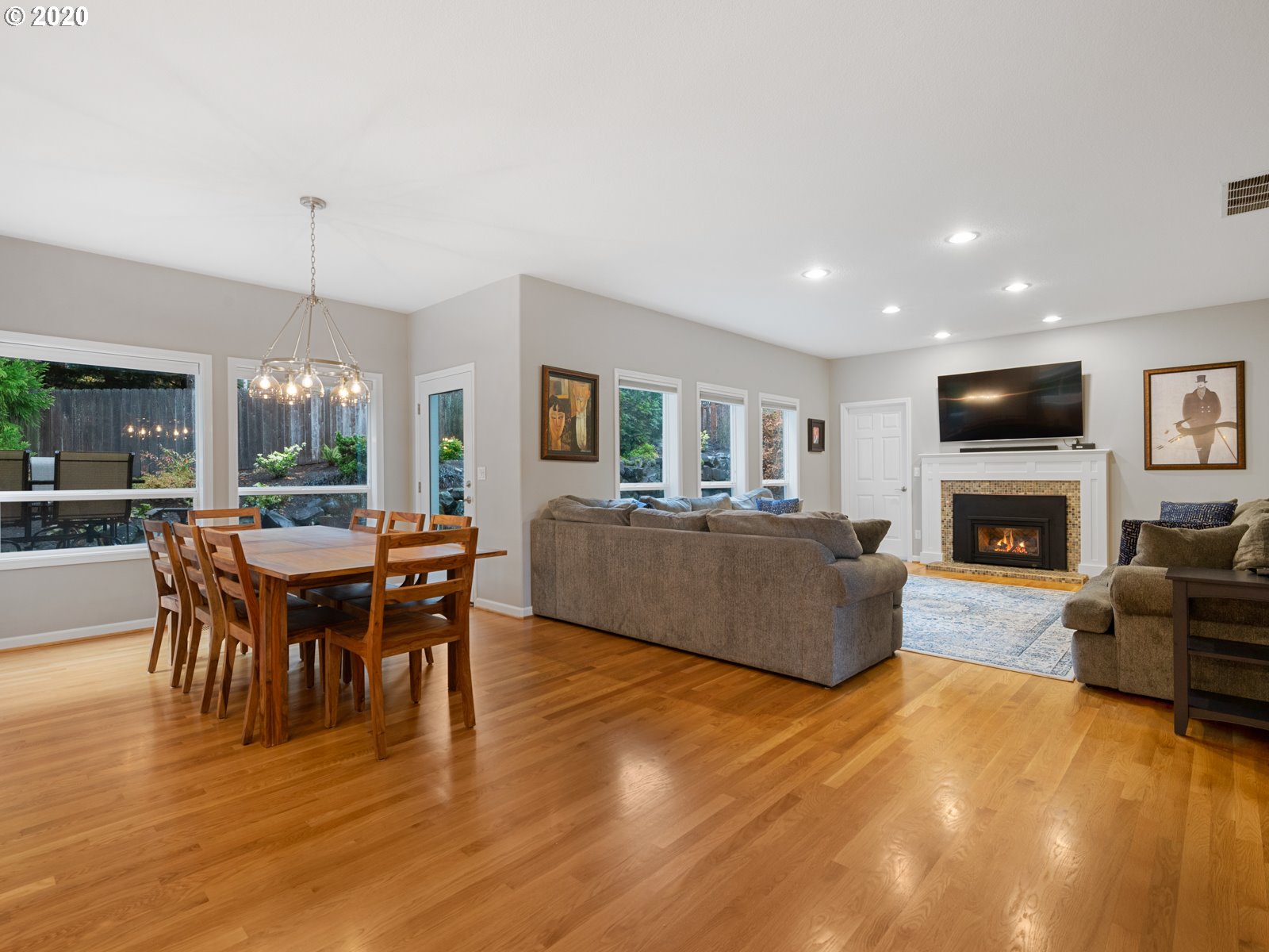 2311 Northwest Mill Pond Road Portland, OR 97229 - Photo 9 of 32 Gallery Image 9