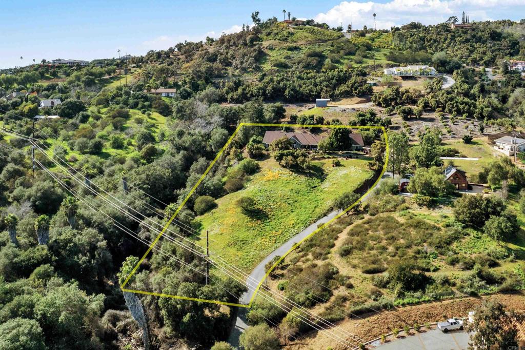 2691 Daisy Lane Fallbrook, CA 92028 - Photo 2 of 73