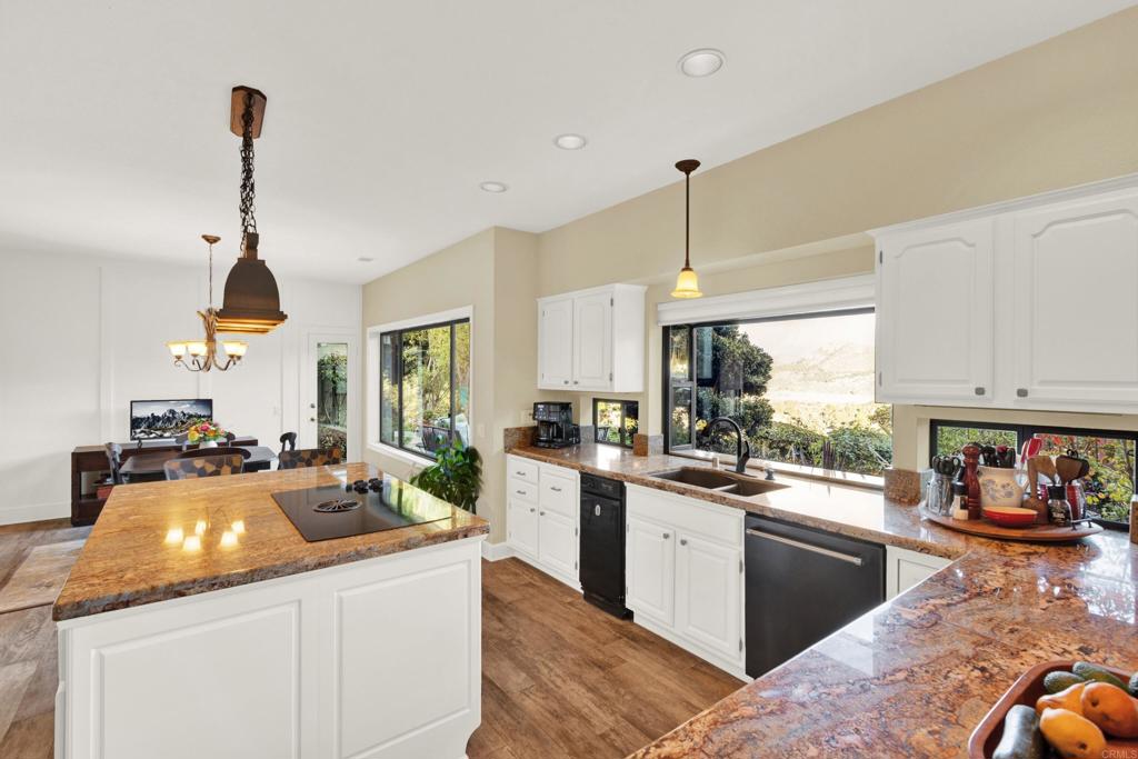 2691 Daisy Lane Fallbrook, CA 92028 - Photo 34 of 73 New cabs and counters, see pics at end of gallery!