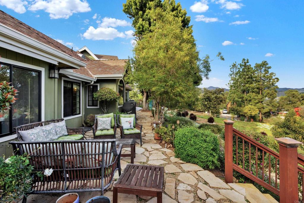 2691 Daisy Lane Fallbrook, CA 92028 - Photo 58 of 73