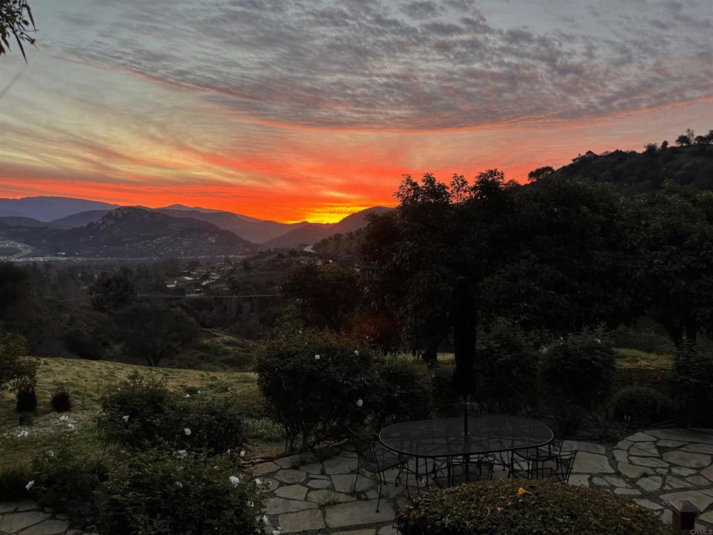 2691 Daisy Lane Fallbrook, CA 92028 - Photo 68 of 73 Sunrise!