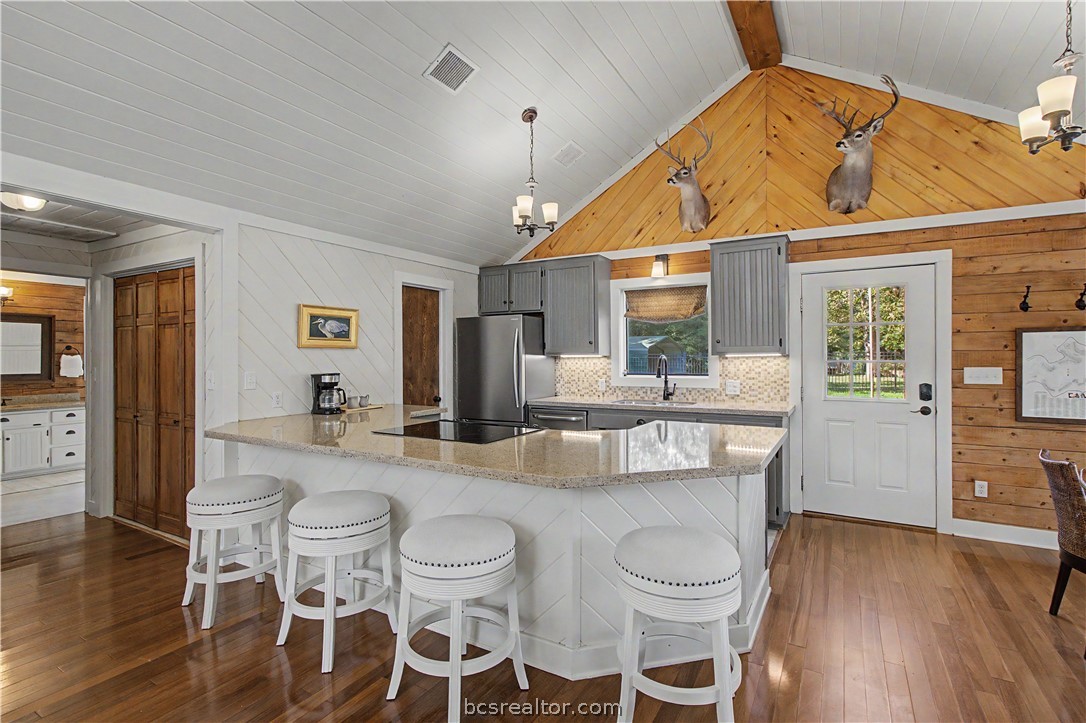 9452 Riley Green Road Franklin, TX 77856 - Photo 11 of 33 Gallery Image 11