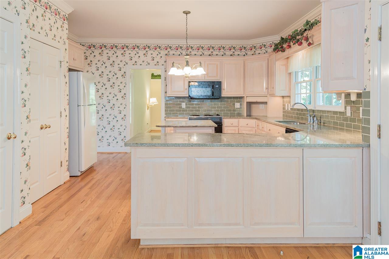 3020 Old Ivy Road Birmingham, AL 35210 - Photo 11 of 36