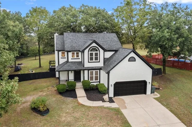 $444,950 | 24 Timber Creek Drive, Platte City, MO 64079