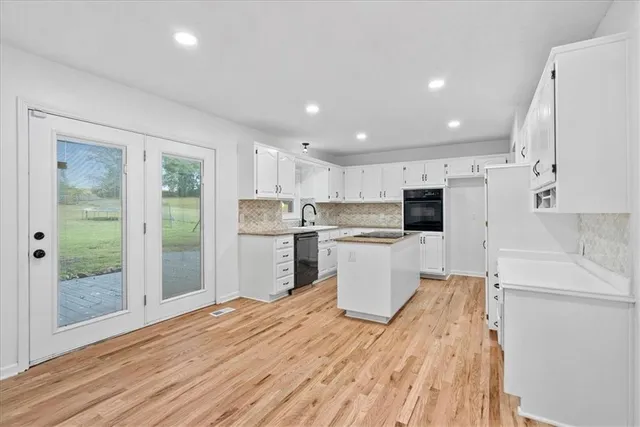 $444,950 | 24 Timber Creek Drive, Platte City, MO 64079