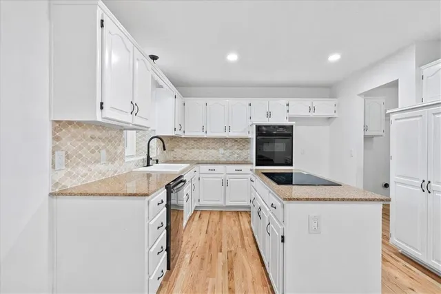 $444,950 | 24 Timber Creek Drive, Platte City, MO 64079