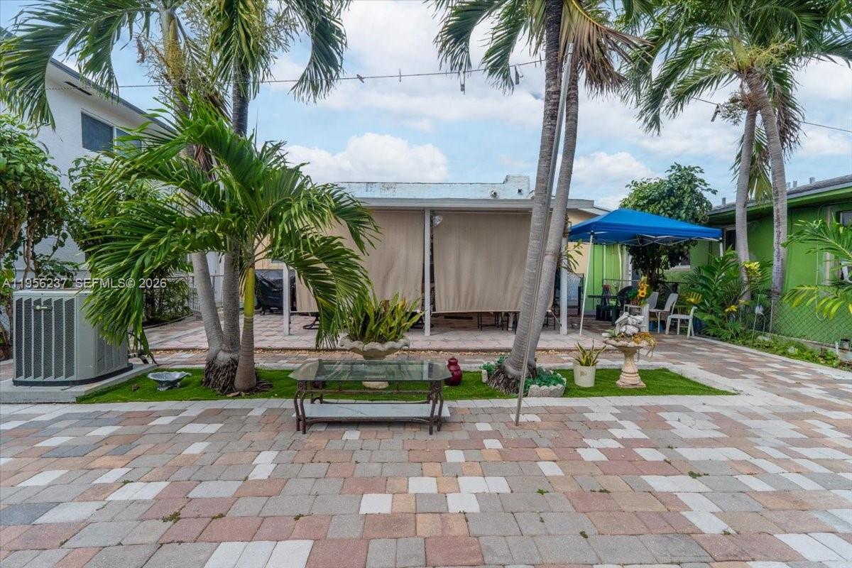 3554 Southwest 26th Street Miami, FL 33133 - Photo 20 of 30