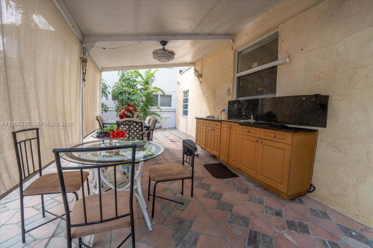 3554 Southwest 26th Street Miami, FL 33133 - Photo 23 of 30