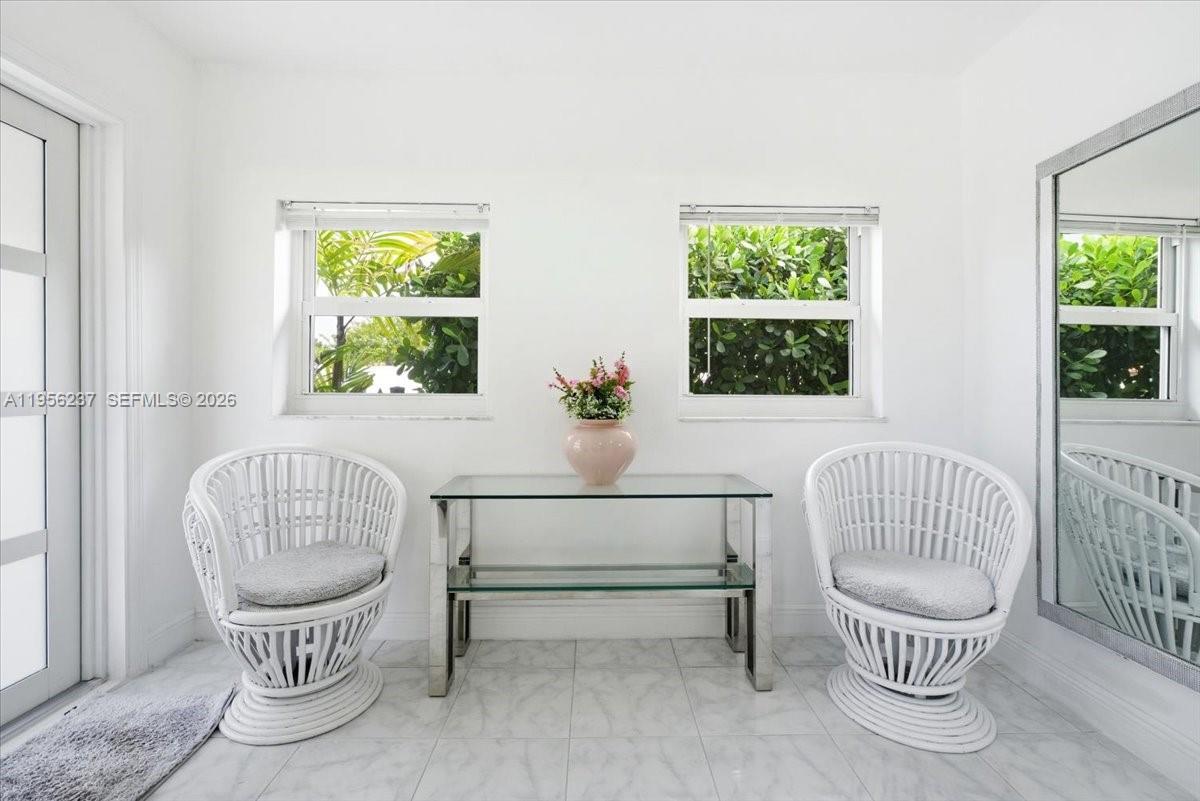 3554 Southwest 26th Street Miami, FL 33133 - Photo 6 of 30