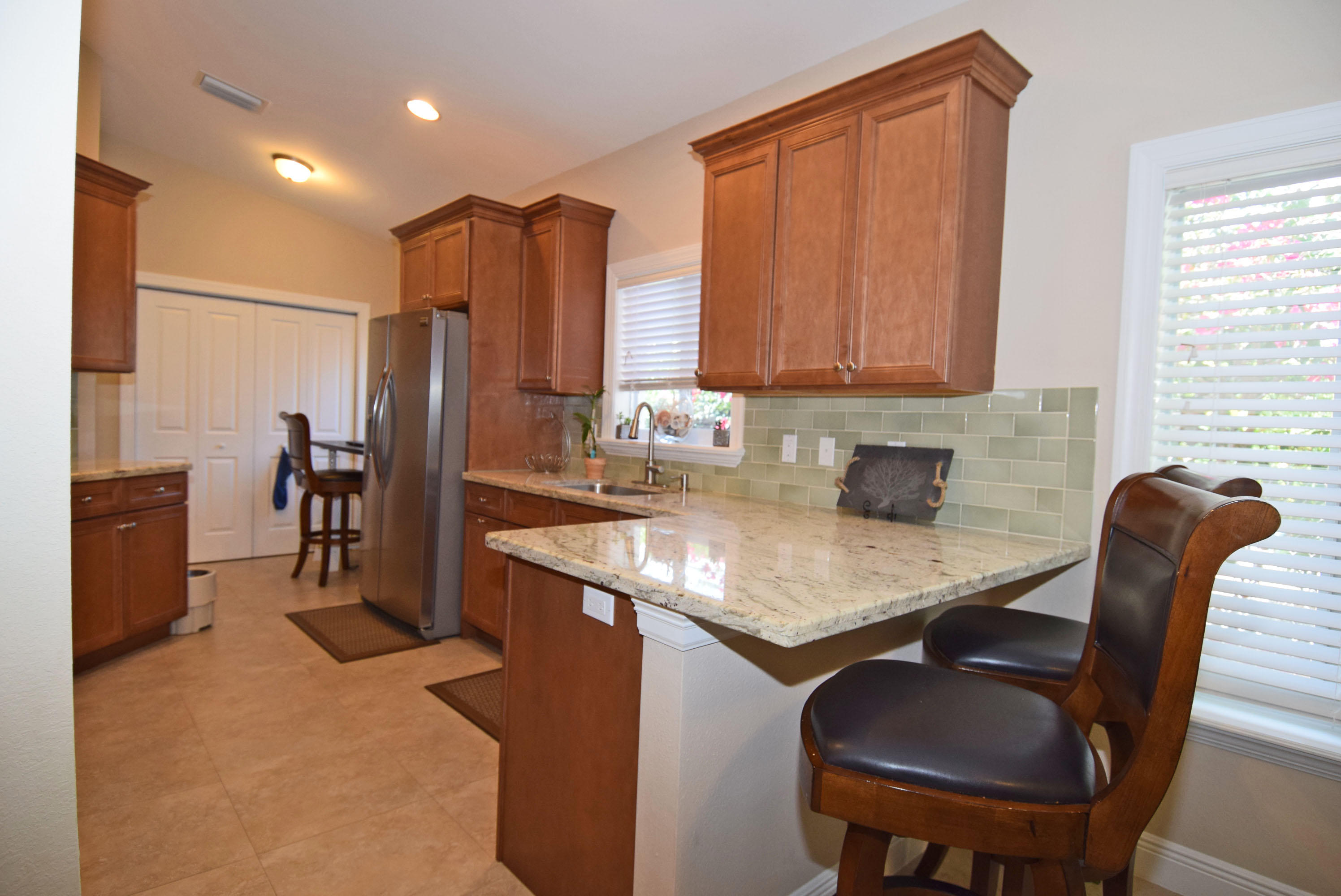 26 Andros Road Key Largo, FL 33037 - Photo 2 of 29 Kitchen 2