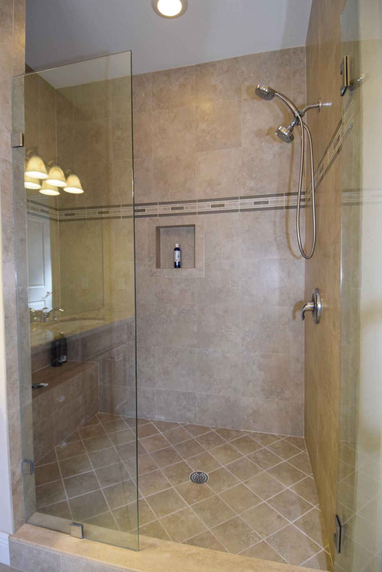 26 Andros Road Key Largo, FL 33037 - Photo 12 of 29 1 Master Shower