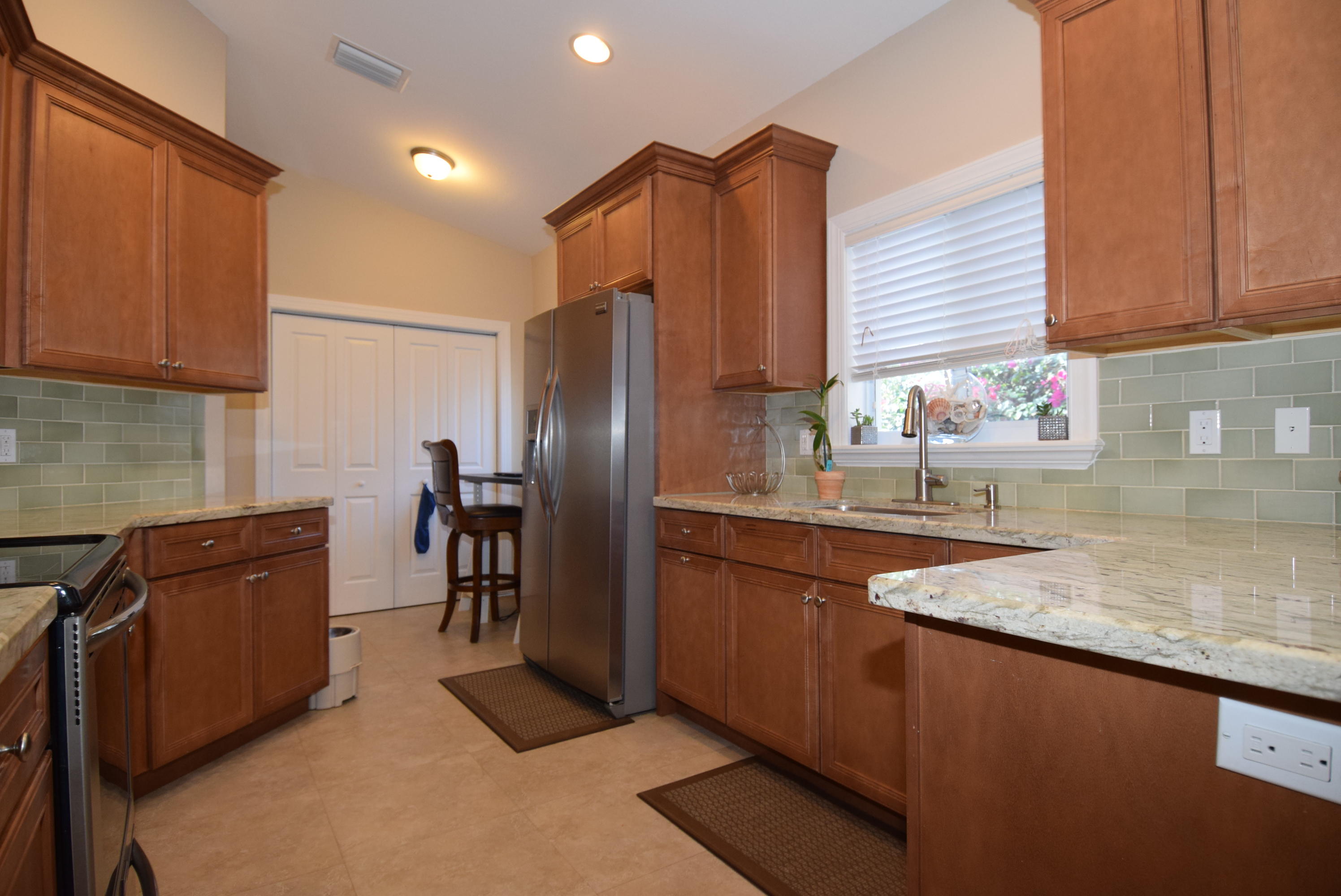 26 Andros Road Key Largo, FL 33037 - Photo 25 of 29 DSC_0492