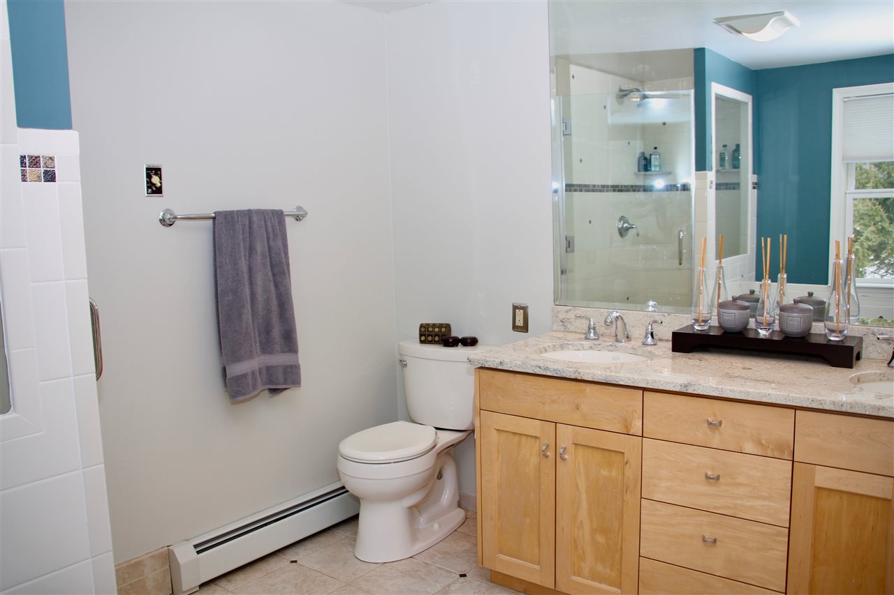 2943 Hinesburg Road Charlotte, VT 05445 - Photo 15 of 39 Gallery Image 15