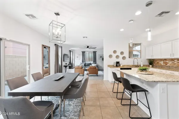 $4,500 | 2652 North 73rd Glen, Phoenix, AZ 85035