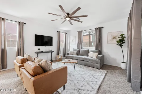 $4,500 | 2652 North 73rd Glen, Phoenix, AZ 85035