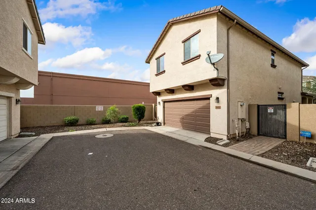$4,500 | 2652 North 73rd Glen, Phoenix, AZ 85035